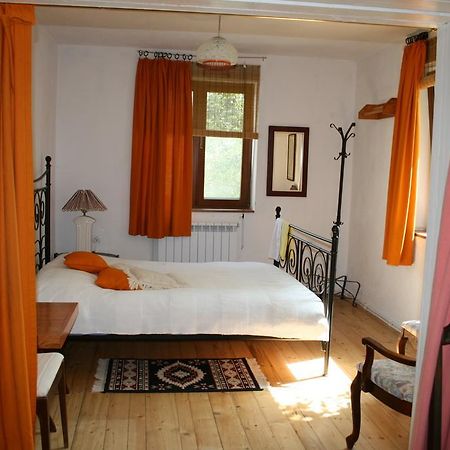 Guest House Kamenik Яґодіна Номер фото