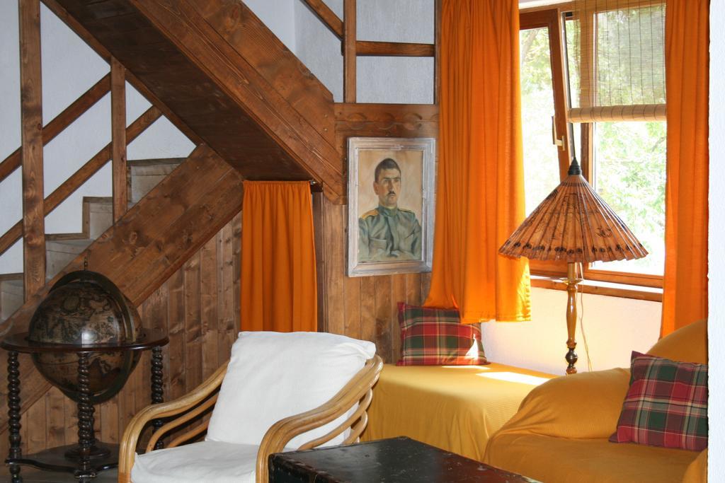 Guest House Kamenik Яґодіна Екстер'єр фото