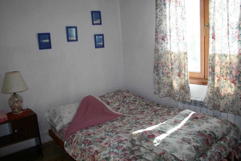 Guest House Kamenik Яґодіна Номер фото