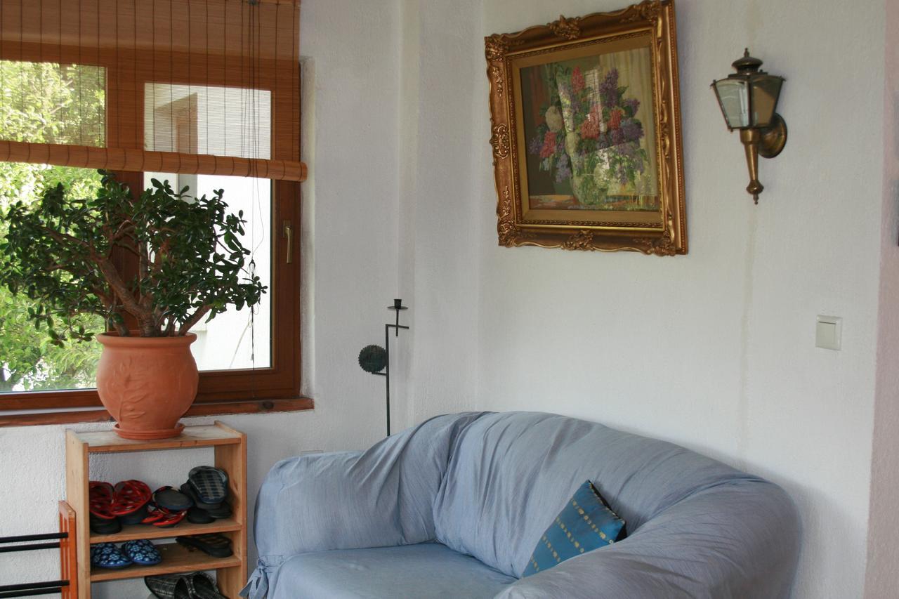 Guest House Kamenik Яґодіна Екстер'єр фото