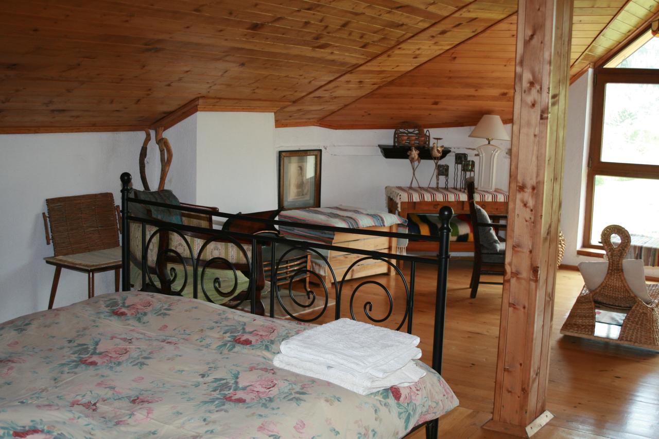 Guest House Kamenik Яґодіна Екстер'єр фото
