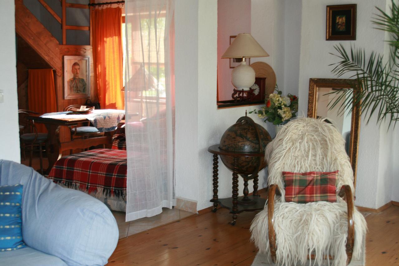 Guest House Kamenik Яґодіна Екстер'єр фото